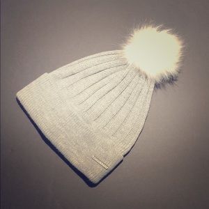 Vince Camuto Pom Pom hat